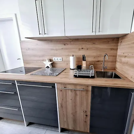 La Vida 1 クラーゲンフルト