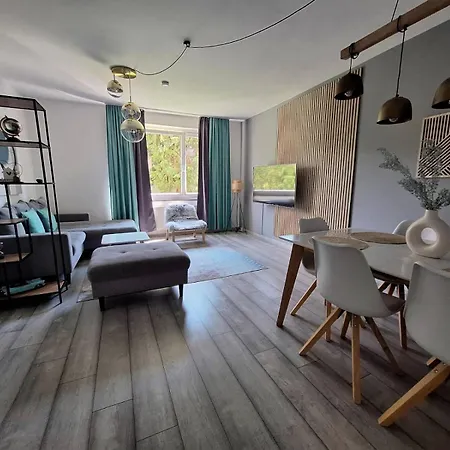 アパート La Vida 1 *