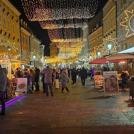 La Vida 1 Klagenfurt am Wörthersee